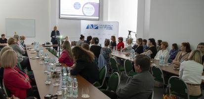 Okrągły stół wokół zdrowia psychicznego dzieci i młodzieży