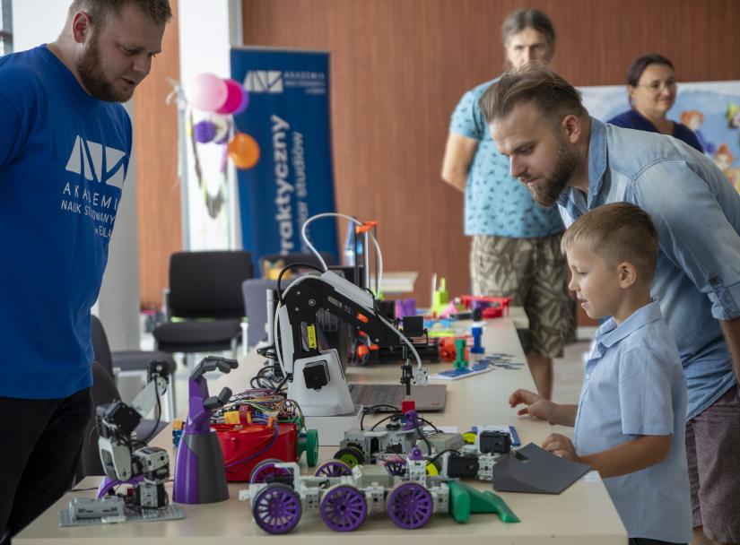 VI Rodzinny Piknik Nauki i Techniki