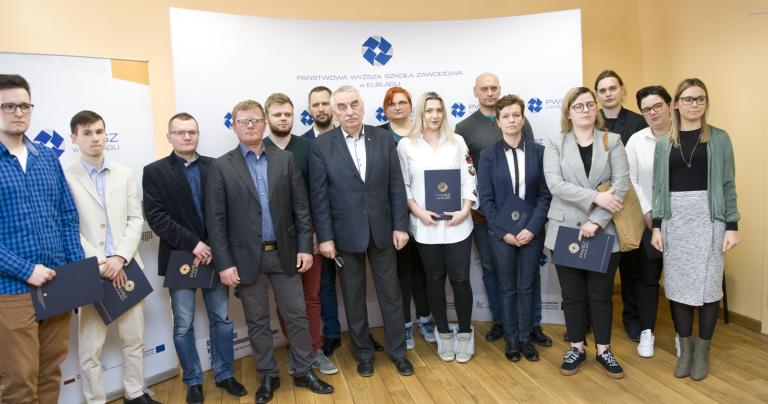 Wręczono umowy inkubacyjne - ruszył Startup house II