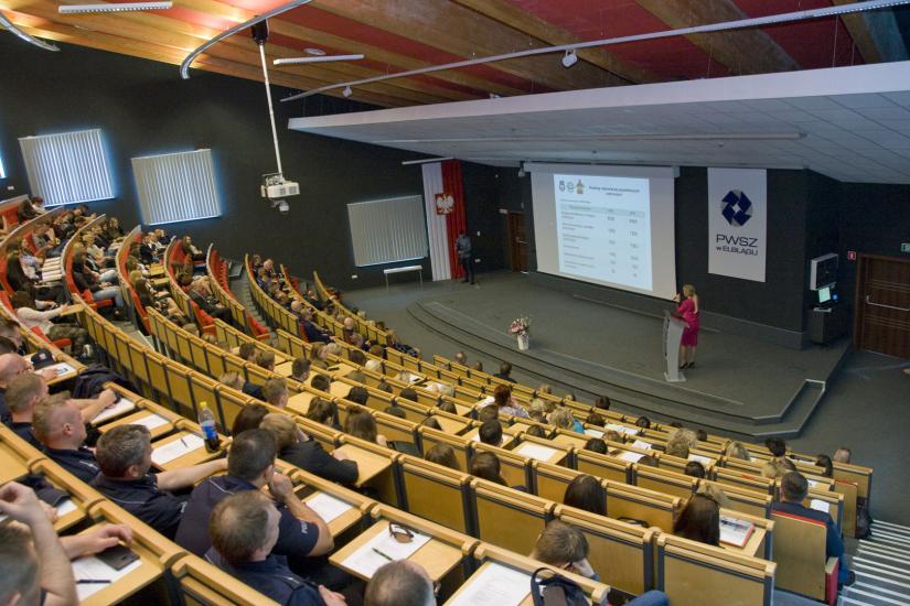 Debata "Bezpieczni w przestrzeni"