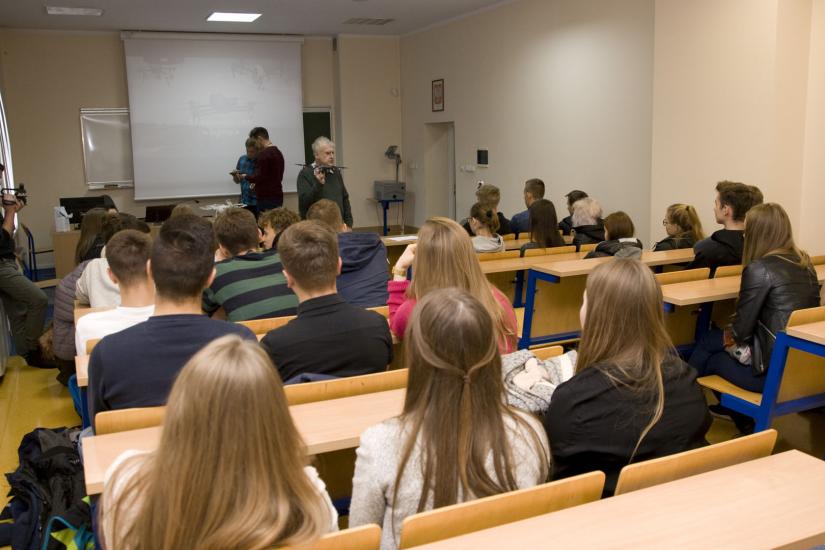 Zajęcia z robotyki dla uczniów ze Starogardu Gdańskiego