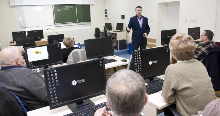 Warsztaty komputerowe dla seniorów