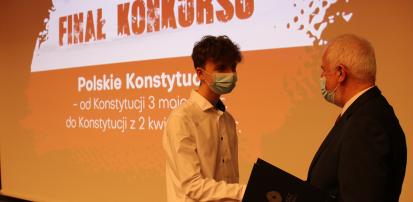 O konstytucji wiedzą najwięcej