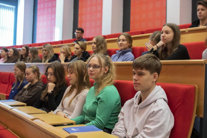 Dzień pełen wrażeń dla licealistów