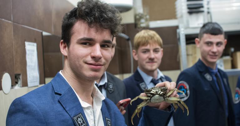 Młodzi mechanicy poznali praktyczny wymiar studiów