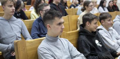 Uczniowie oraz studenci poznali konteksty przemocy w rodzinie