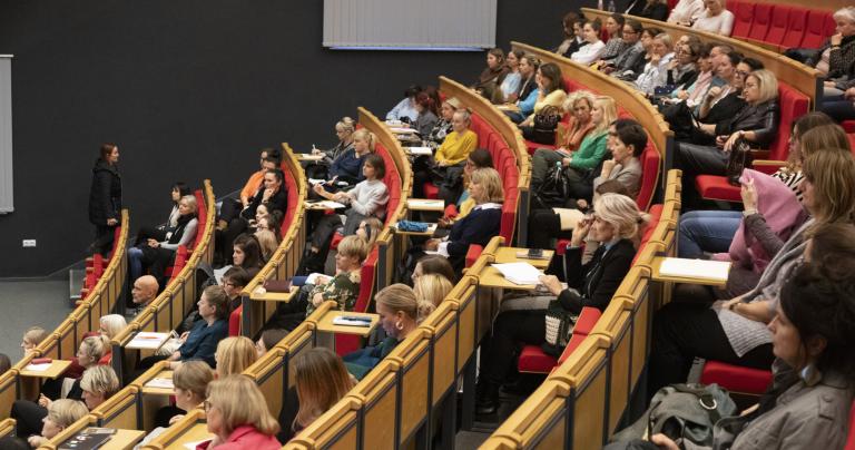 Edukacja w codzienności – uczniowie z autyzmem w tym z zespołem Aspergera w szkole/placówce ogólnodostępnej