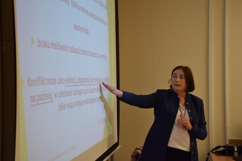 Konflikty i mediacje