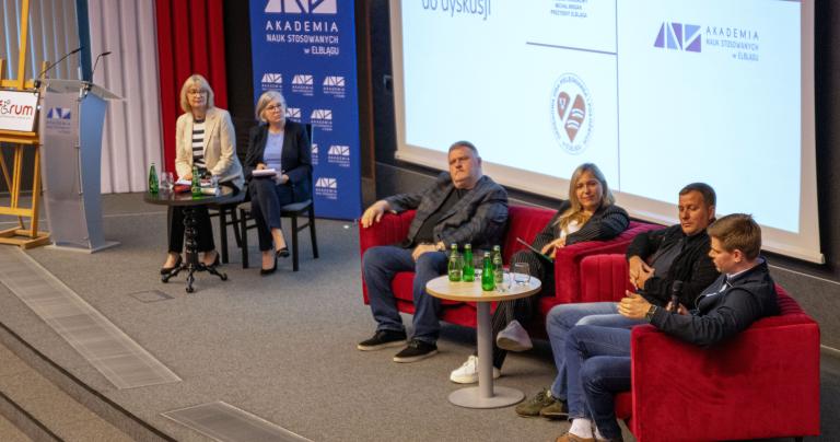 Okrągły stół wokół zdrowia psychicznego dzieci i młodzieży