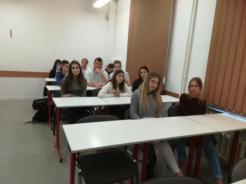 Uczniowie III LO w Elblągu w IPJ
