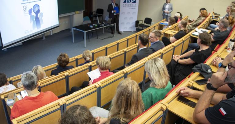 O neuroróżnorodności dzieci i młodzieży podczas II Interdyscyplinarnej Konferencji Naukowej w ANS w Elblągu