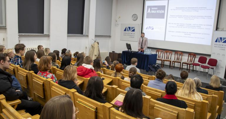 Seminarium w ramach Kampanii Biała Wstążka