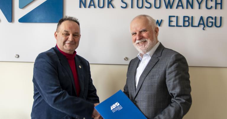 Podpisanie porozumienia o współpracy z Stowarzyszeniem Historyczno-Poszukiwawczym „DENAR”