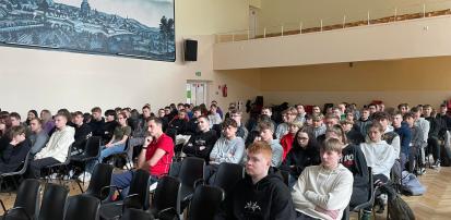 Szansa na rozwój dla młodych informatyków